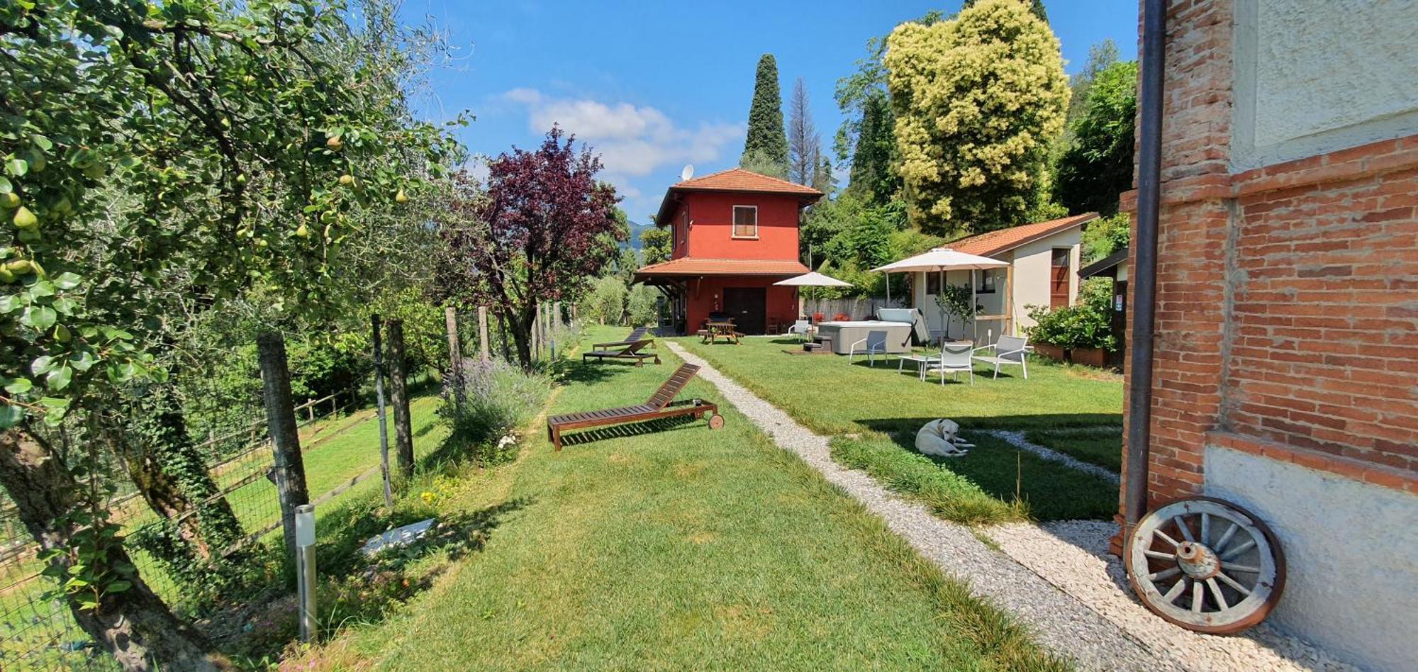 Agriturismo Podere Nigriano 살로 객실 사진