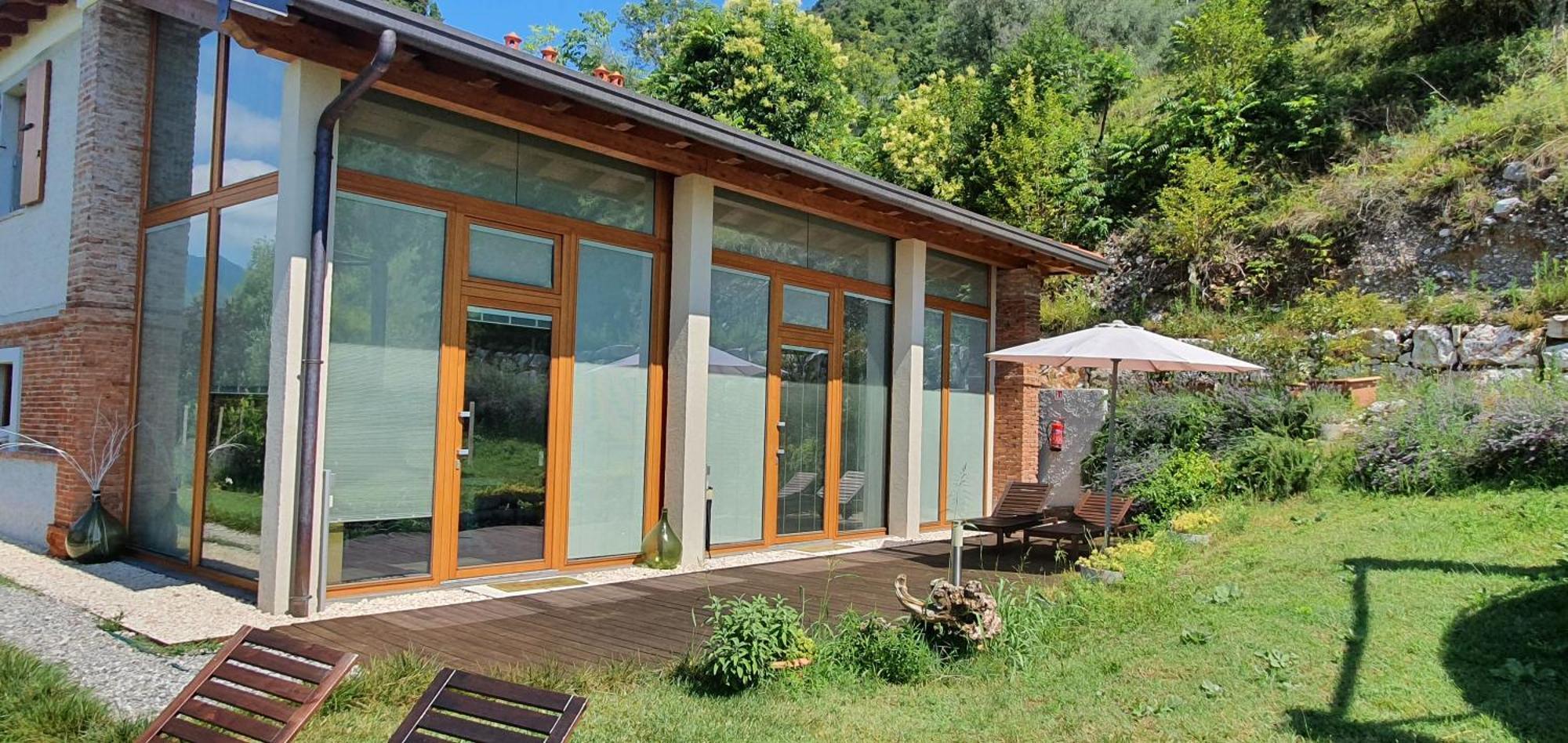 Agriturismo Podere Nigriano 살로 객실 사진