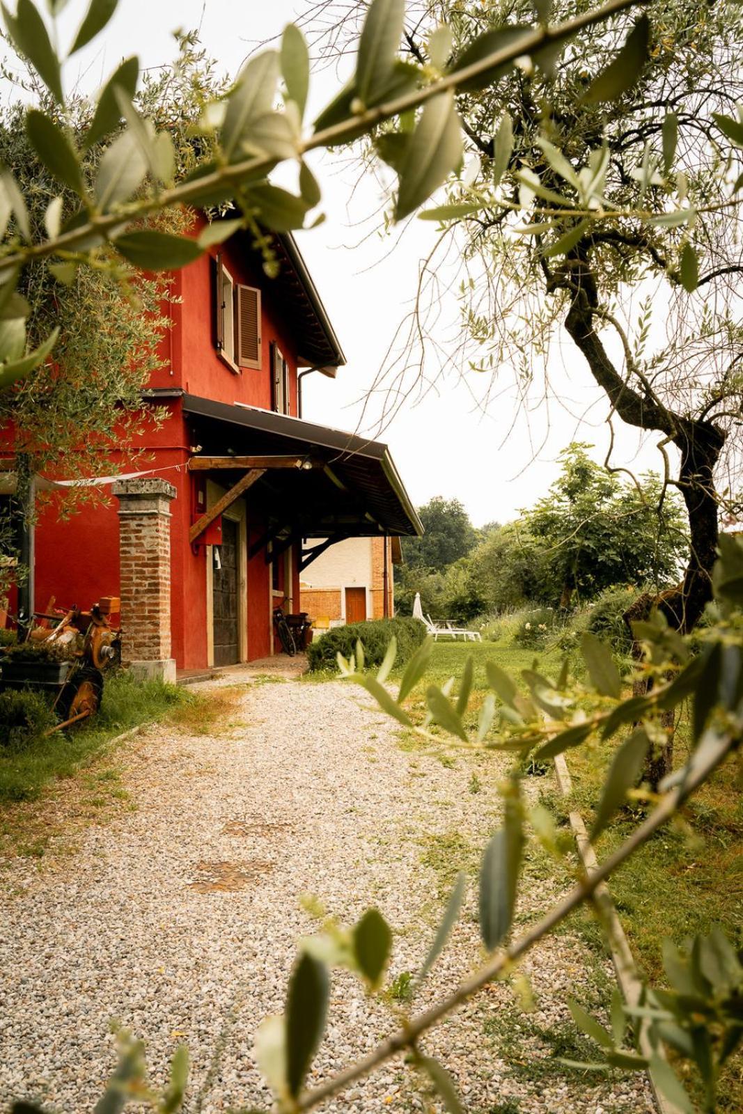 Agriturismo Podere Nigriano 살로 외부 사진