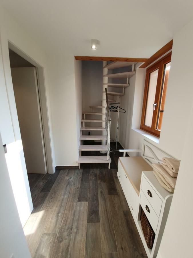 Agriturismo Podere Nigriano 살로 외부 사진